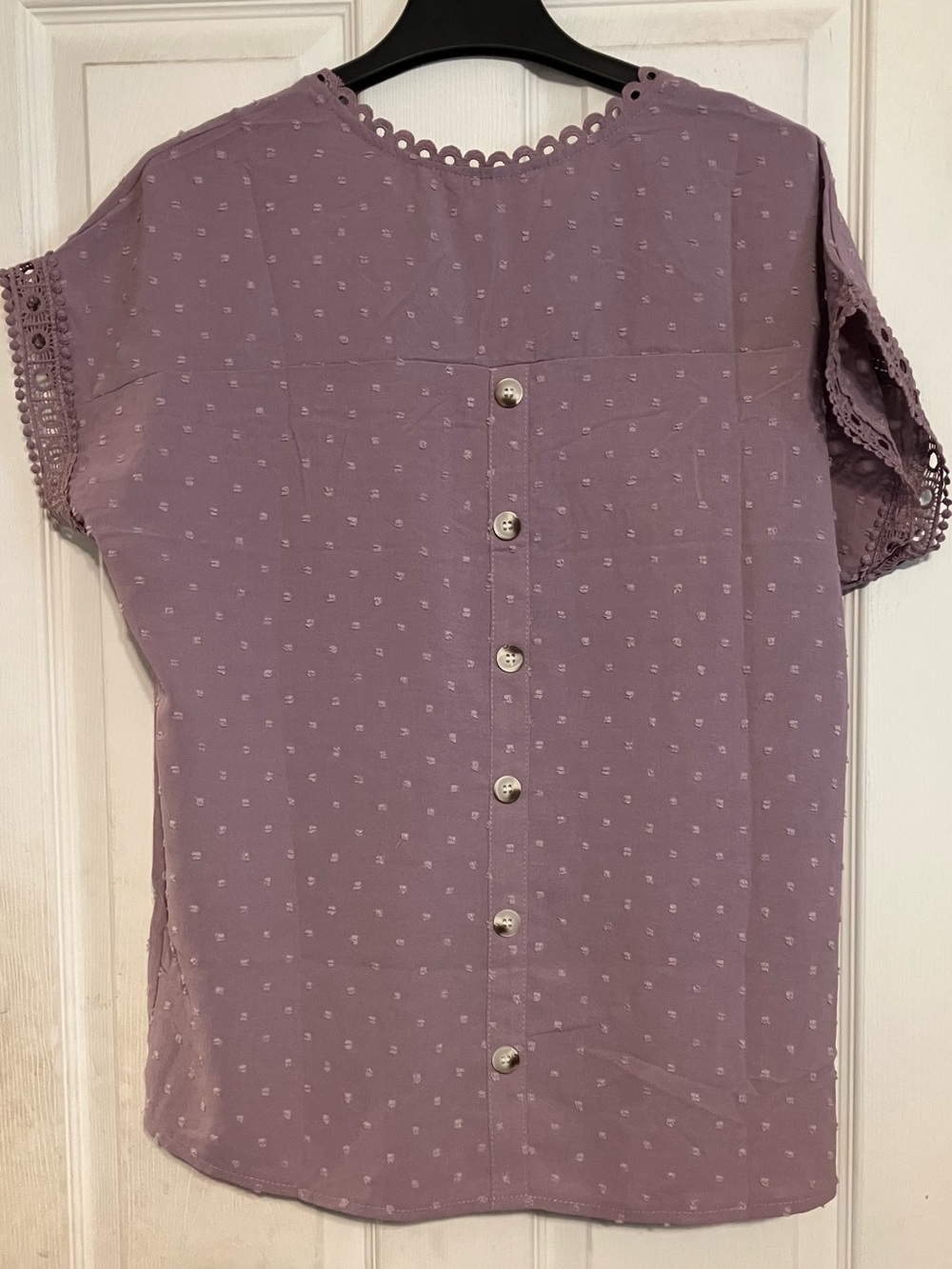 Women’s Lavender Lace-Trim Short Sleeve Top Size L Blouse Lightweight versatile - Picture 4 of 5